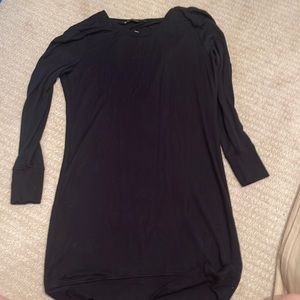Athleta black sleeve sweatshirt dress